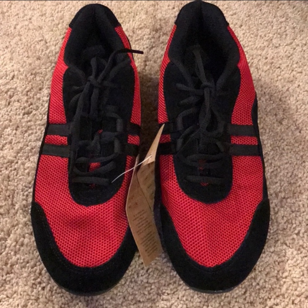 New! Sansha- Blitz 3 Red dancing sneakers size 9
